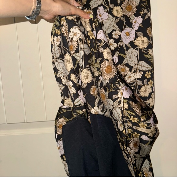 H&M Dress - Picture 2 of 4